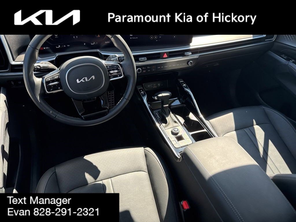 Used 2025 Kia Sorento SX FWD image 19