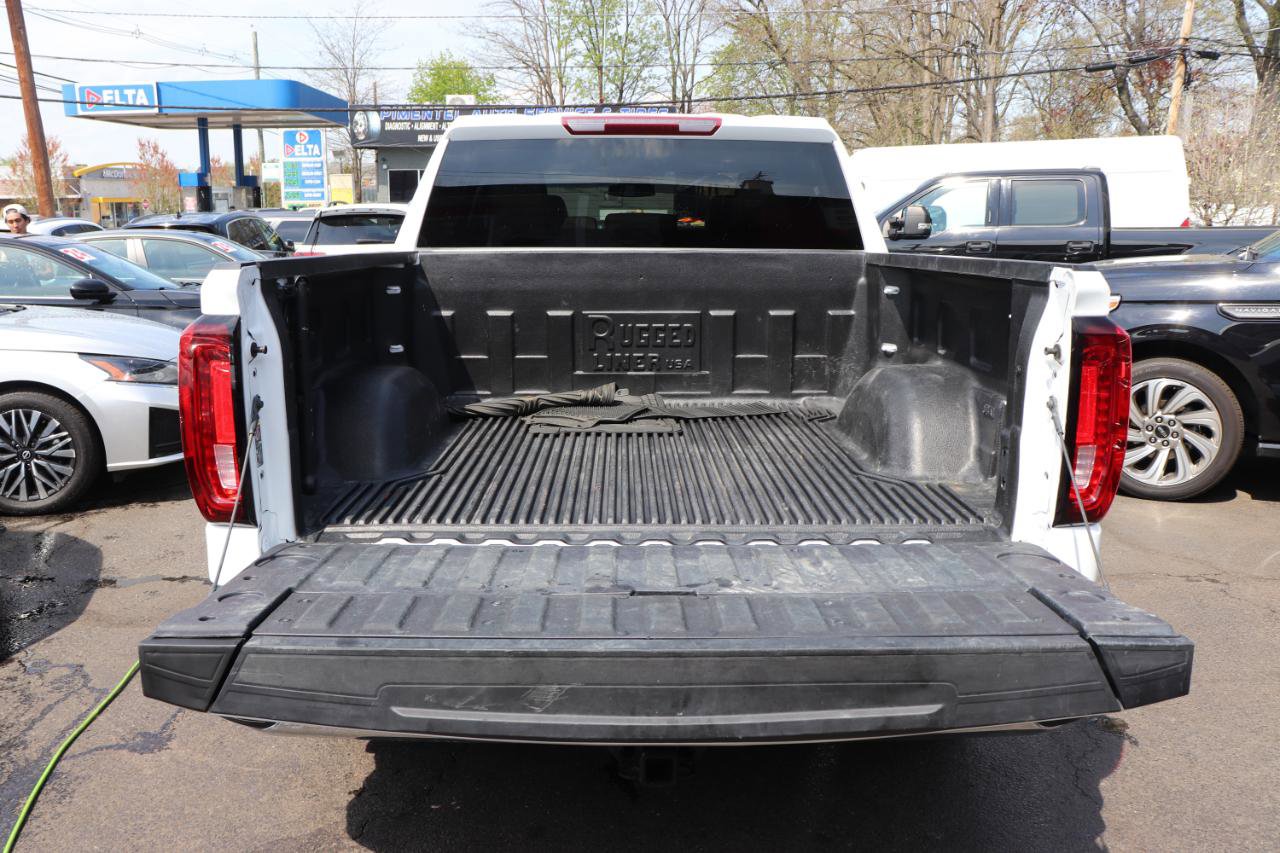 Used 2025 GMC Sierra 1500 SLT AWD/4WD image 52