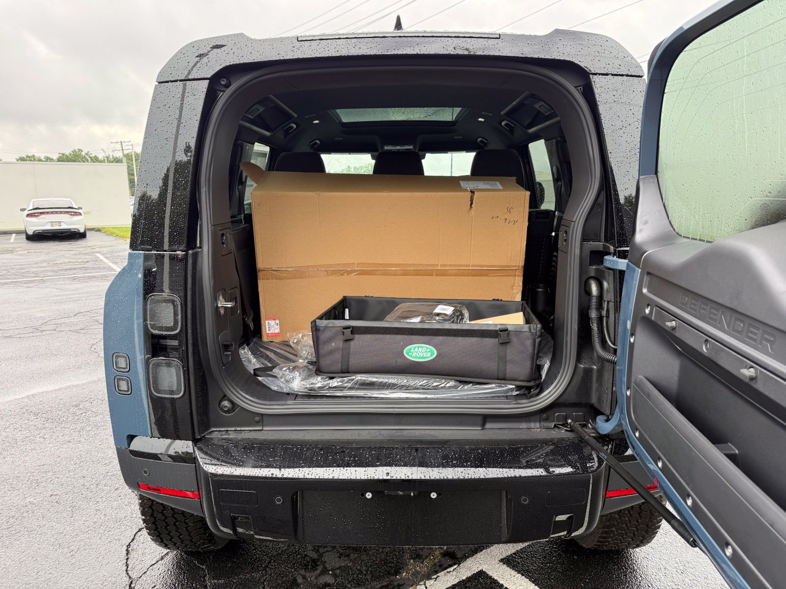 New 2026 Land Rover Defender 110 S AWD/4WD image 41