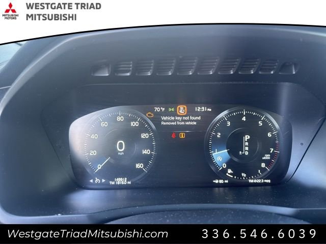 Used 2016 Volvo XC90 T6 Momentum w/ Momentum Plus Package image 12