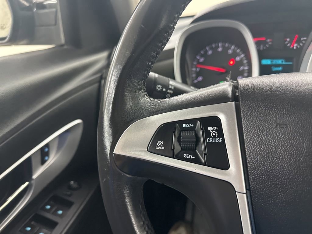 Used 2017 Chevrolet Equinox LT w/ Convenience Package image 35