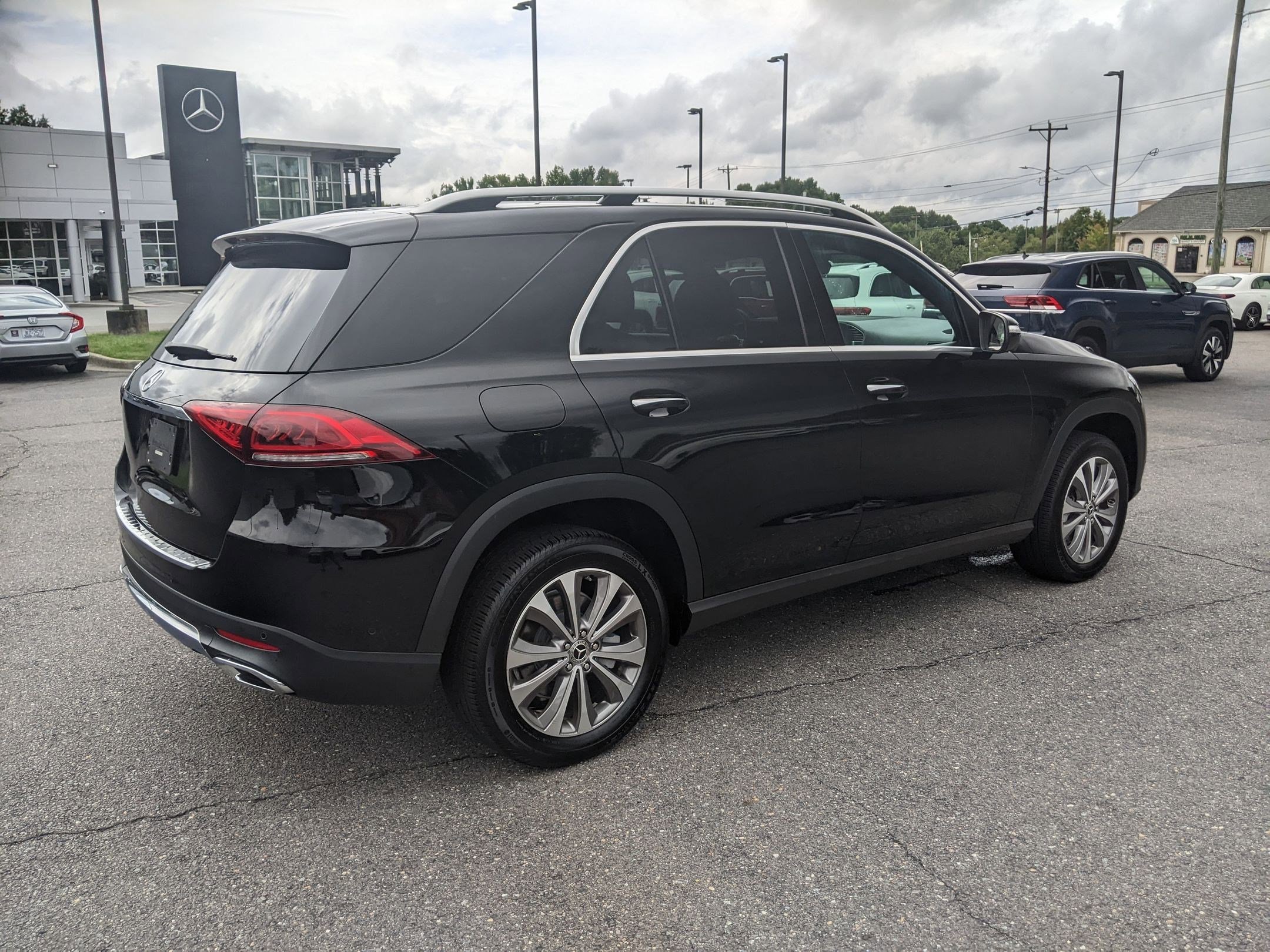 Certified 2021 Mercedes-Benz GLE 350 image 3