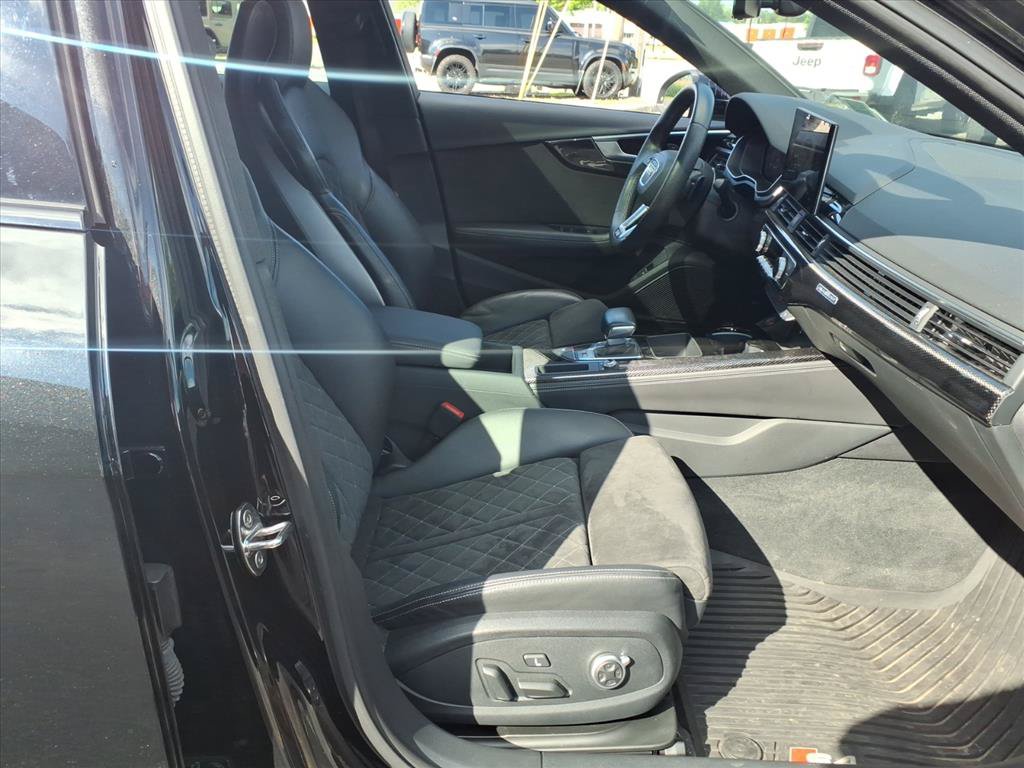 Used 2021 Audi S4 Premium Plus w/ Premium Plus Package AWD/4WD image 25