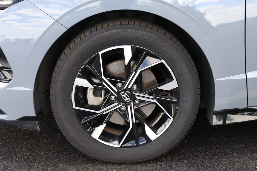 Used 2024 Hyundai Sonata SEL FWD image 11