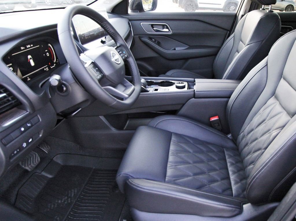 New 2026 Nissan Rogue Platinum w/ Platinum Premium Package image 5