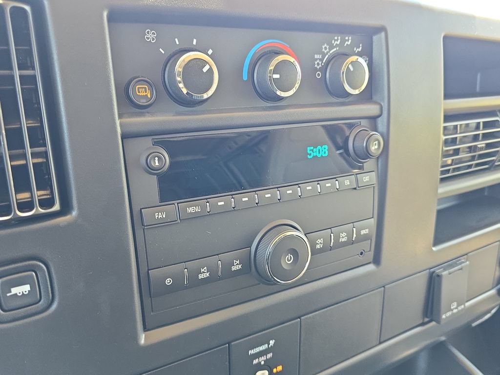 New 2026 GMC Savana 2500 w/ Driver Convenience Package RWD image 20