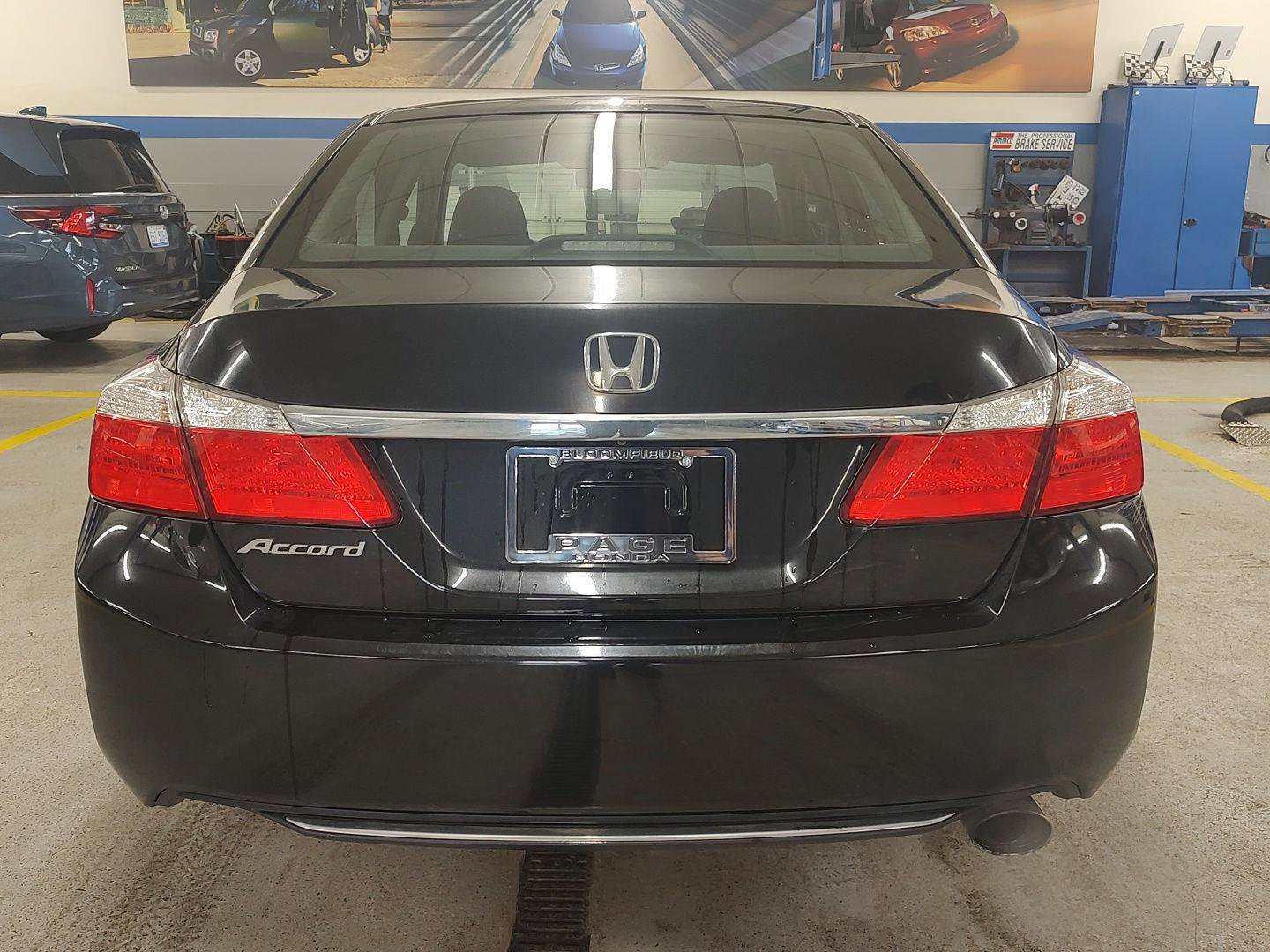 Used 2015 Honda Accord EX image 30