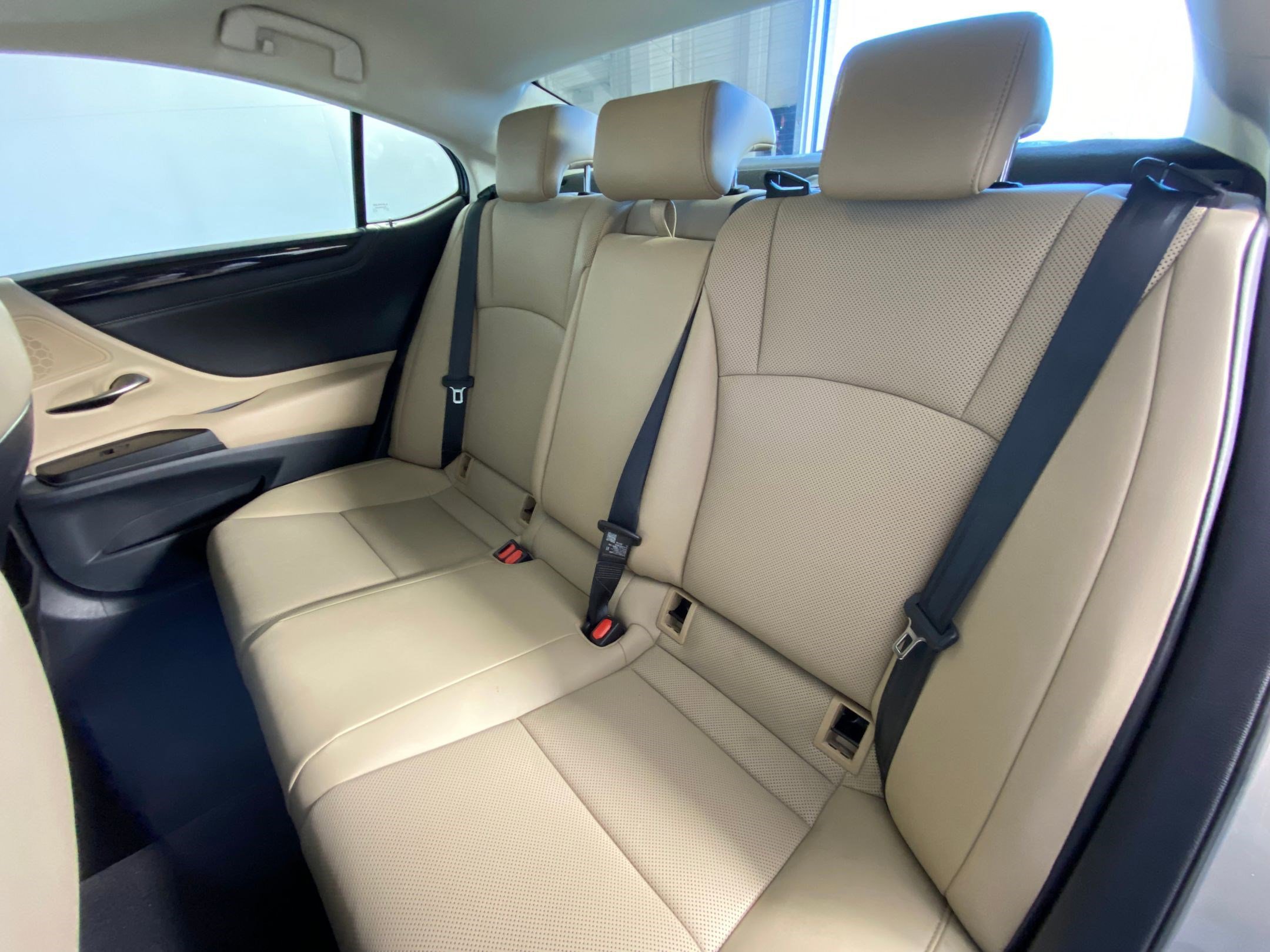 Used 2019 Lexus ES 350 image 27