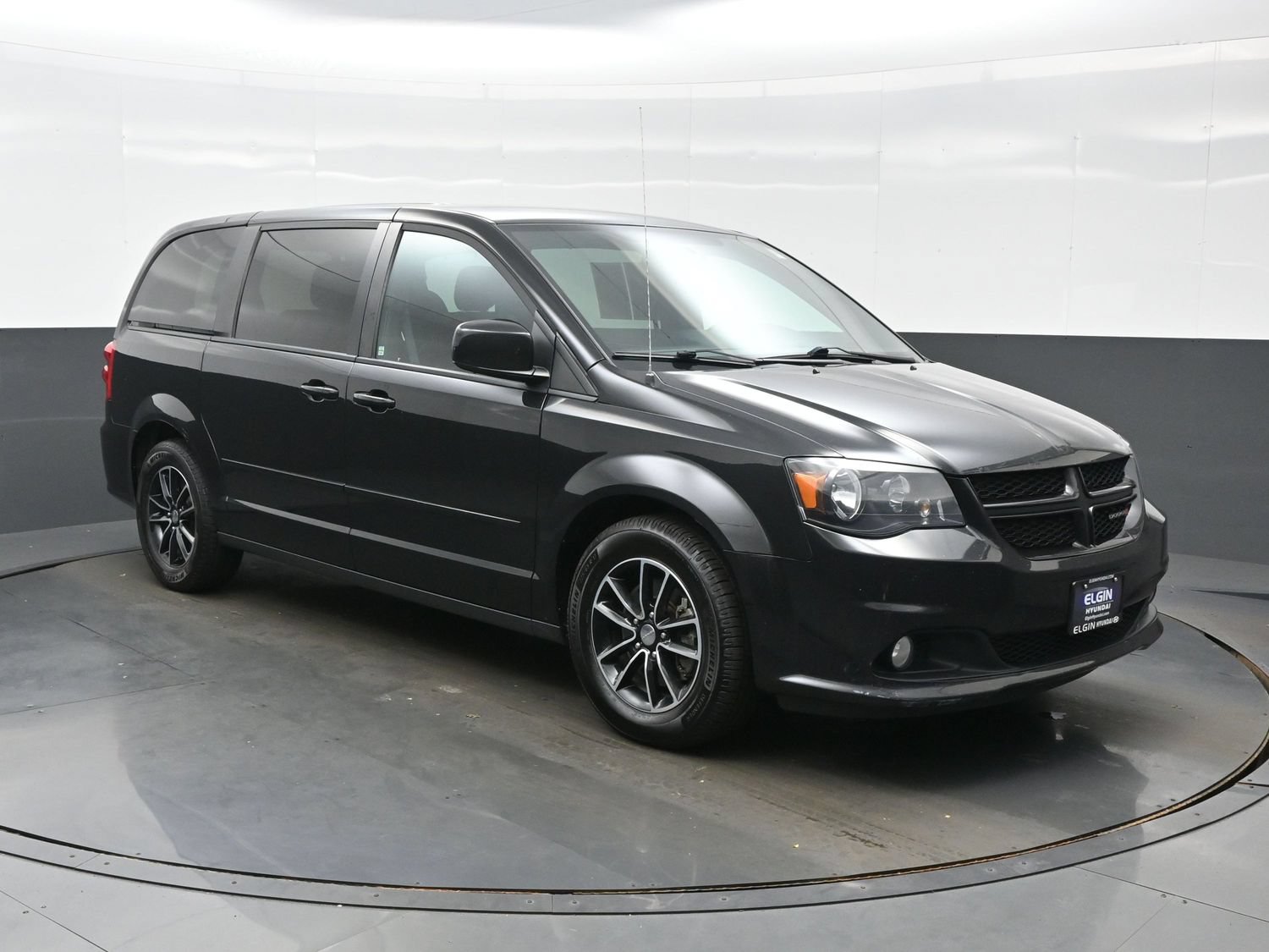 Used 2017 Dodge Grand Caravan GT FWD image 8