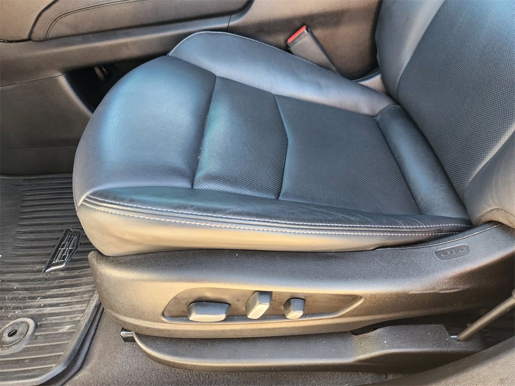 Used 2021 Cadillac XT6 Premium Luxury image 24