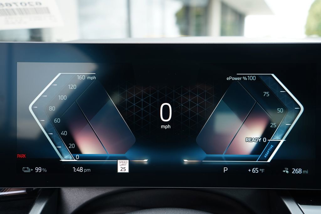 New 2026 BMW i5 eDrive40 w/ Premium Package image 17