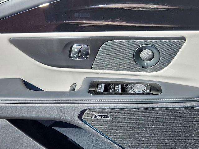 New 2025 Lincoln Nautilus Premier w/ Equipment Group 102A image 6