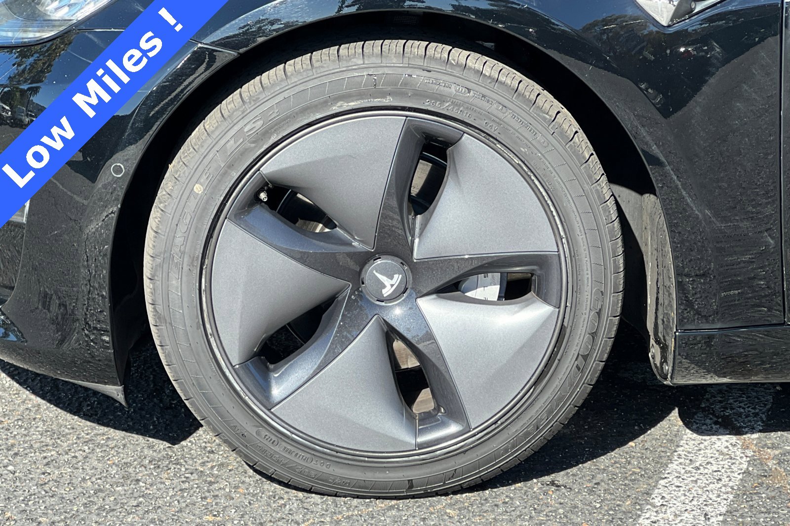 Used 2018 Tesla Model 3 Long Range image 25