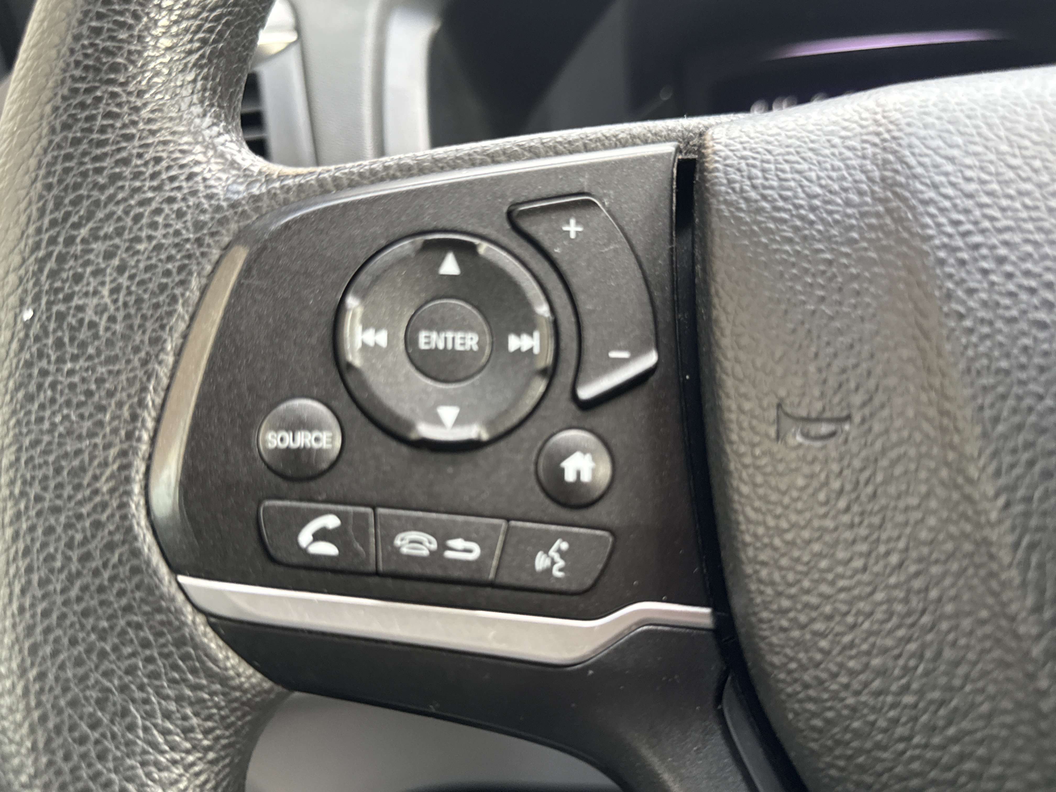 Used 2019 Honda Odyssey LX image 17