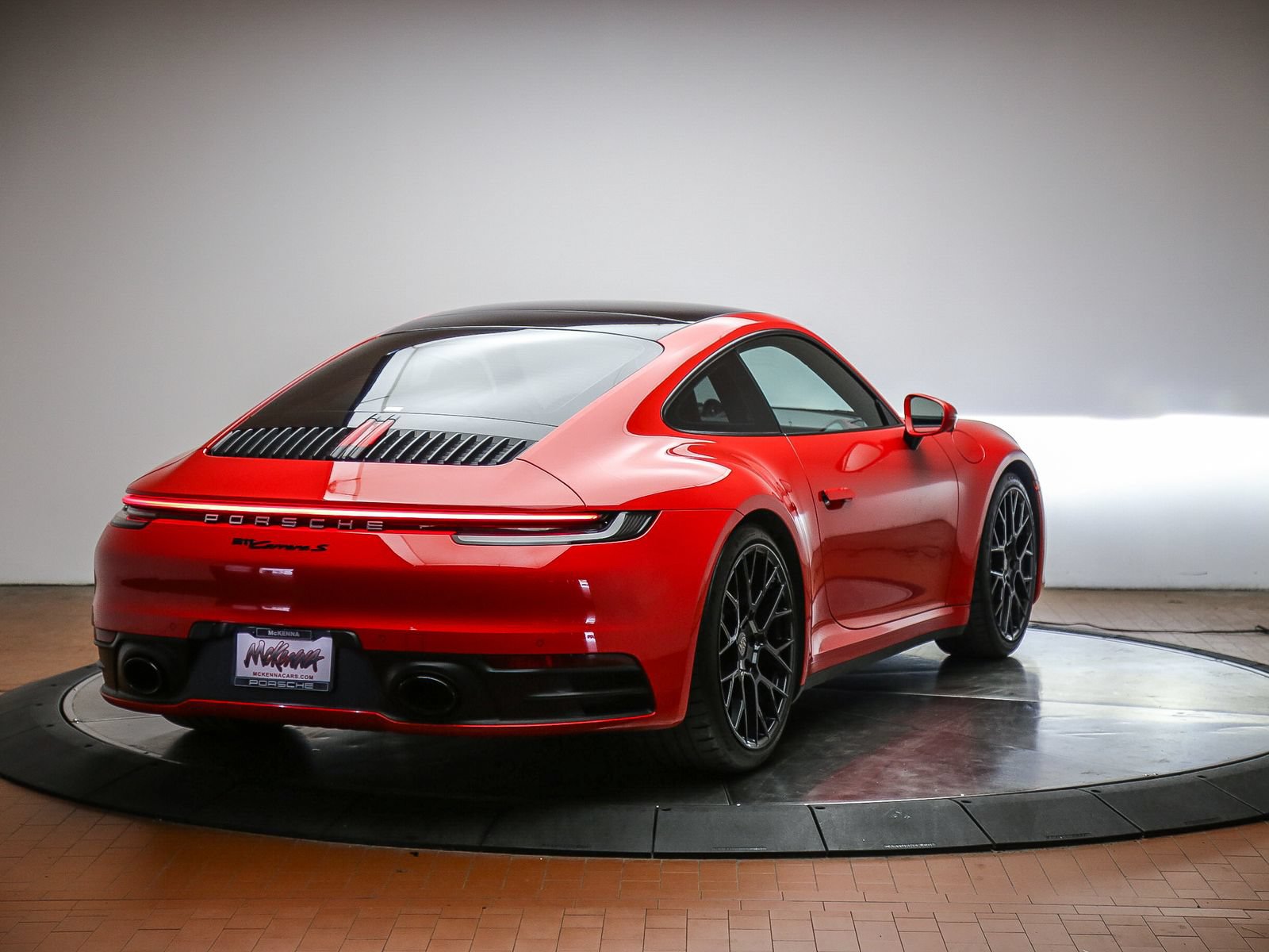 Certified 2022 Porsche 911 Carrera S RWD image 7