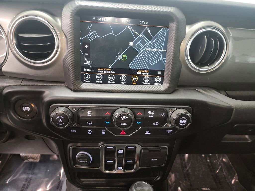 Used 2022 Jeep Wrangler Unlimited Sahara w/ Dual Top Group image 16