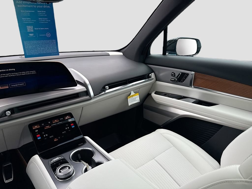 New 2026 Cadillac Vistiq Sport w/ LPO, Floor Liner Package image 25