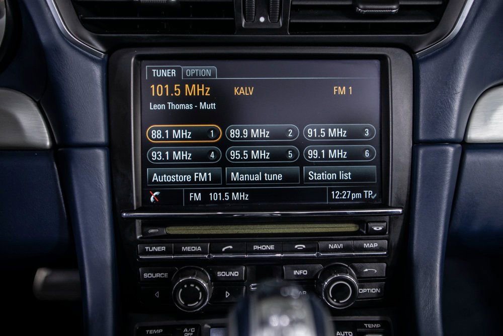 Used 2013 Porsche 911 Carrera image 19