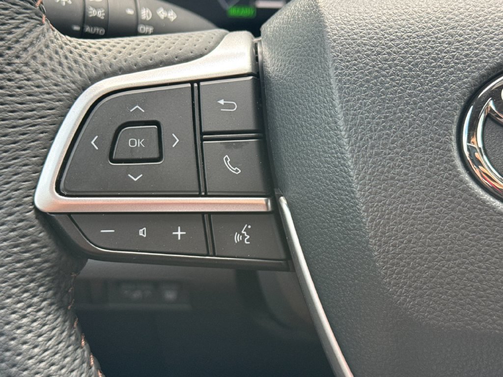 Certified 2026 Toyota Sienna Limited AWD/4WD image 26