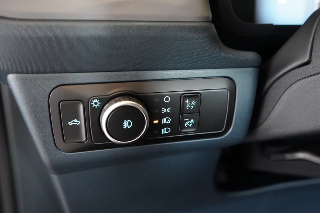 New 2026 Ford Maverick Lobo AWD/4WD image 31