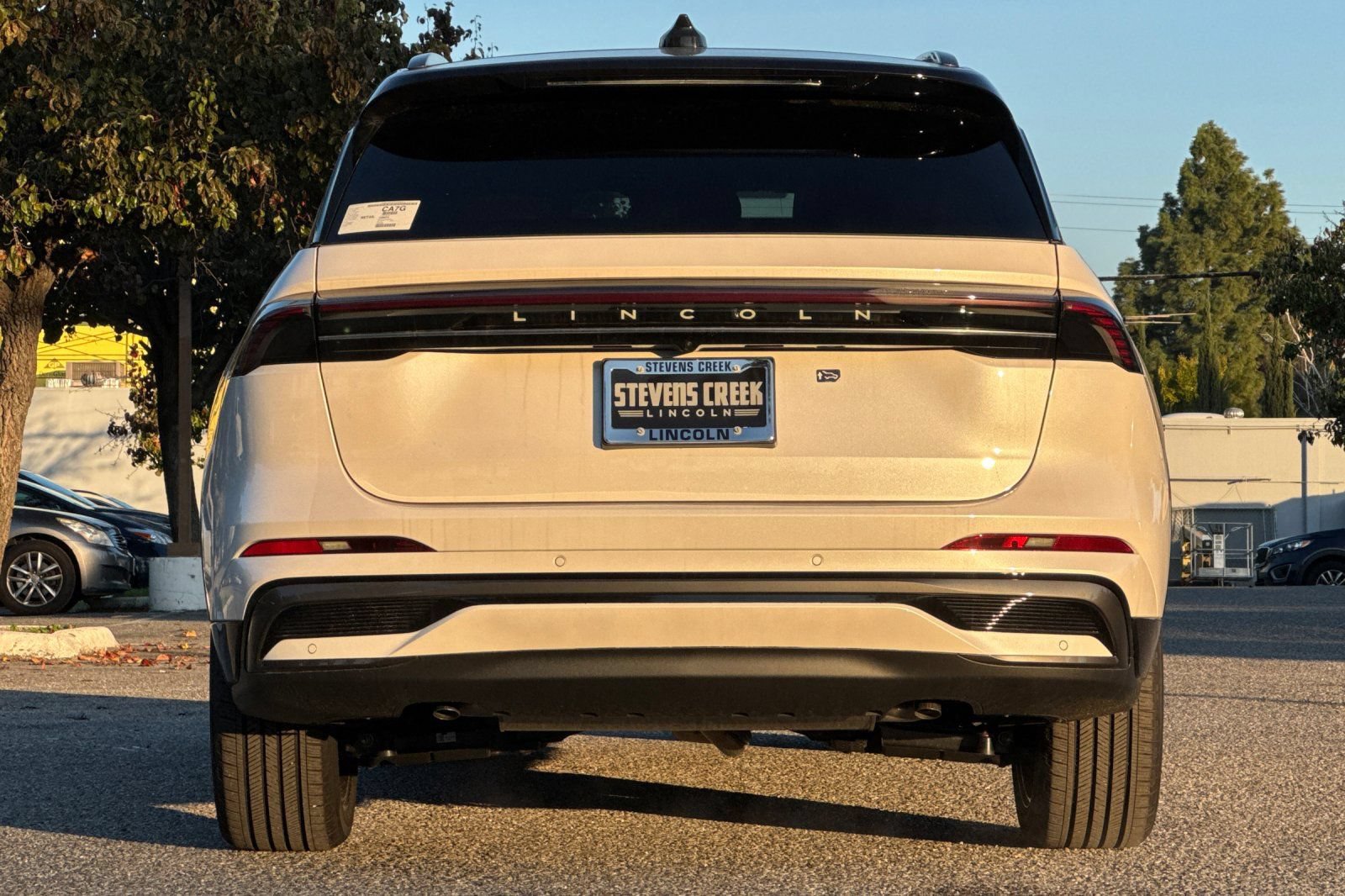 New 2026 Lincoln Nautilus Reserve w/ Jet Appearance Package AWD/4WD image 5