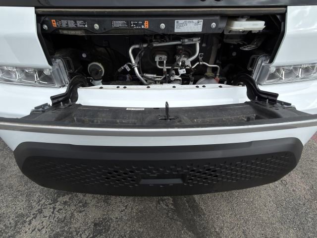 Used 2025 Chevrolet Brightdrop 600 w/ Power Door Package FWD image 26