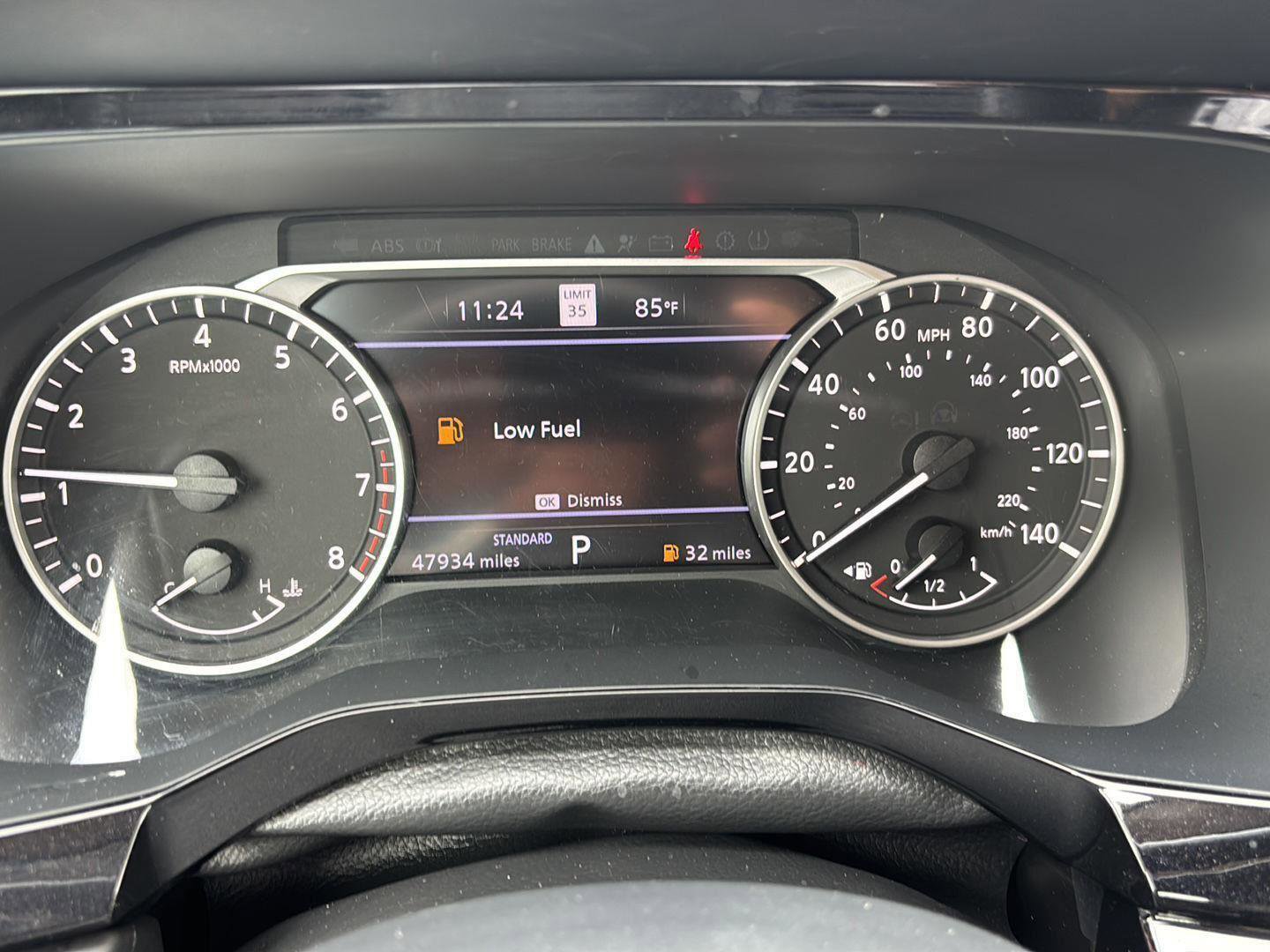 Used 2024 Nissan Pathfinder SL image 29