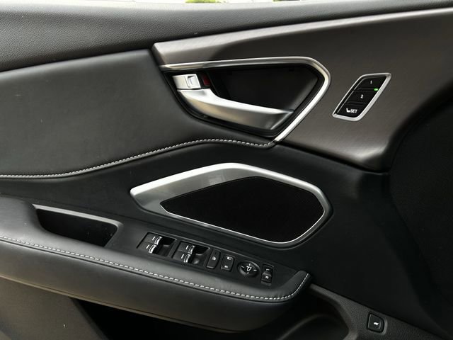 Certified 2025 Acura RDX SH-AWD image 24