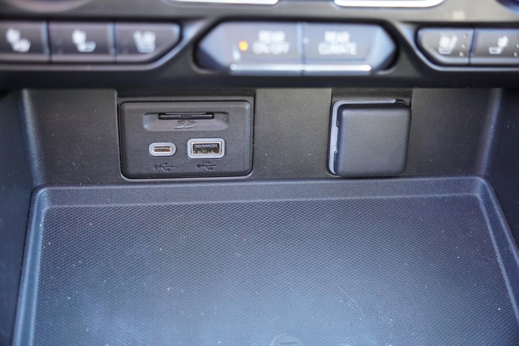 Certified 2021 Chevrolet Tahoe High Country image 35