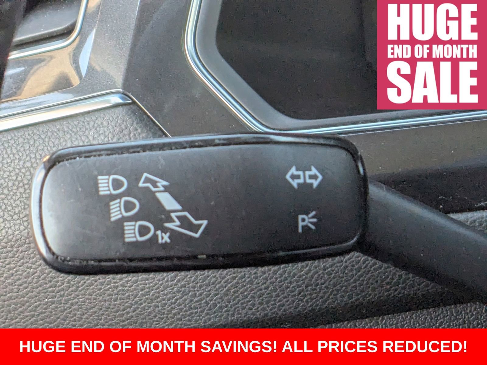 Used 2020 Volkswagen Tiguan SEL image 37