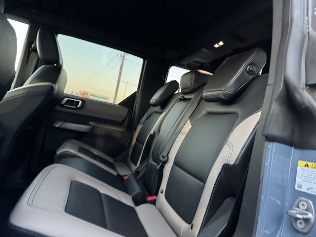 Used 2023 Ford Bronco Wildtrak image 11