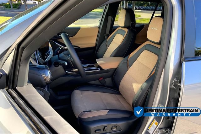 New 2026 Chevrolet Equinox ACTIV w/ Safety and Technology Package AWD/4WD image 10