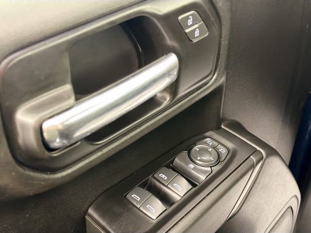 Used 2022 Chevrolet Silverado 1500 W/T w/ WT Value Package AWD/4WD image 17