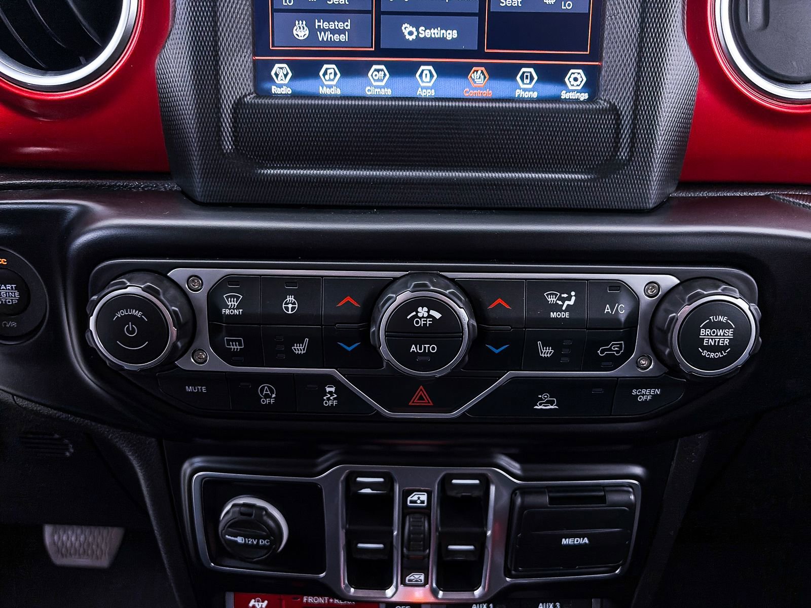 Used 2021 Jeep Gladiator Rubicon w/ LED Lighting Group AWD/4WD image 23