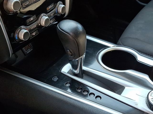 Used 2020 Nissan Pathfinder S AWD/4WD image 15