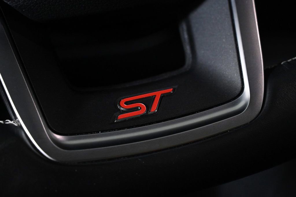 Used 2021 Ford Explorer ST w/ Equipment Group 401A image 19