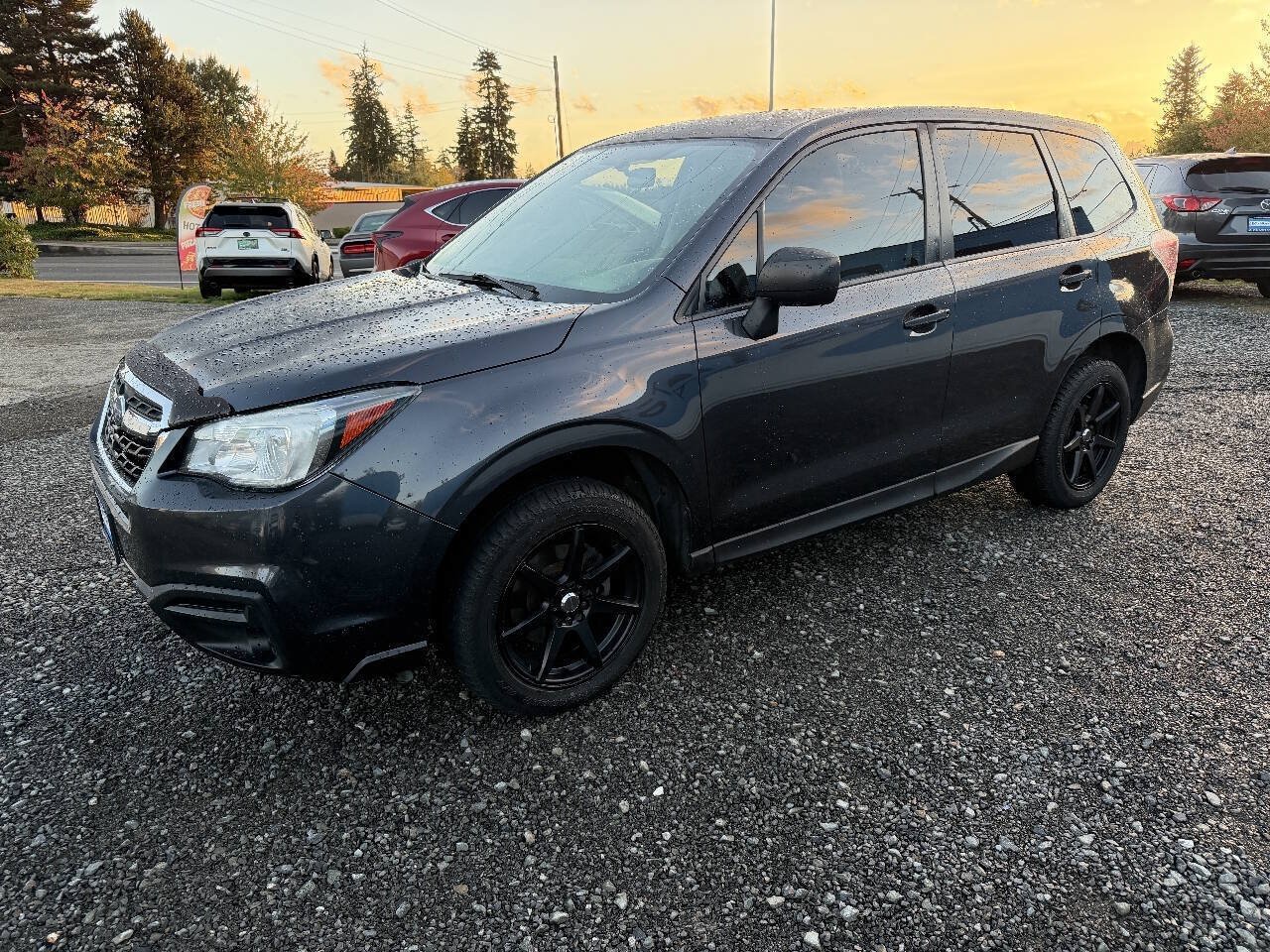Used 2017 Subaru Forester 2.5i AWD/4WD image 5