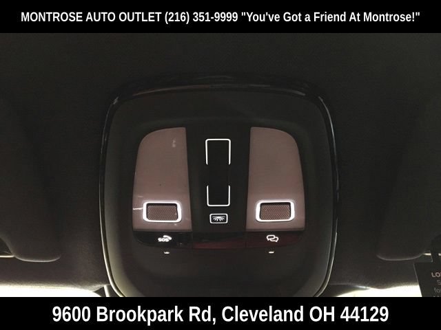 New 2024 Volvo XC40 Recharge Plus w/ Protection Package Premier RWD image 22