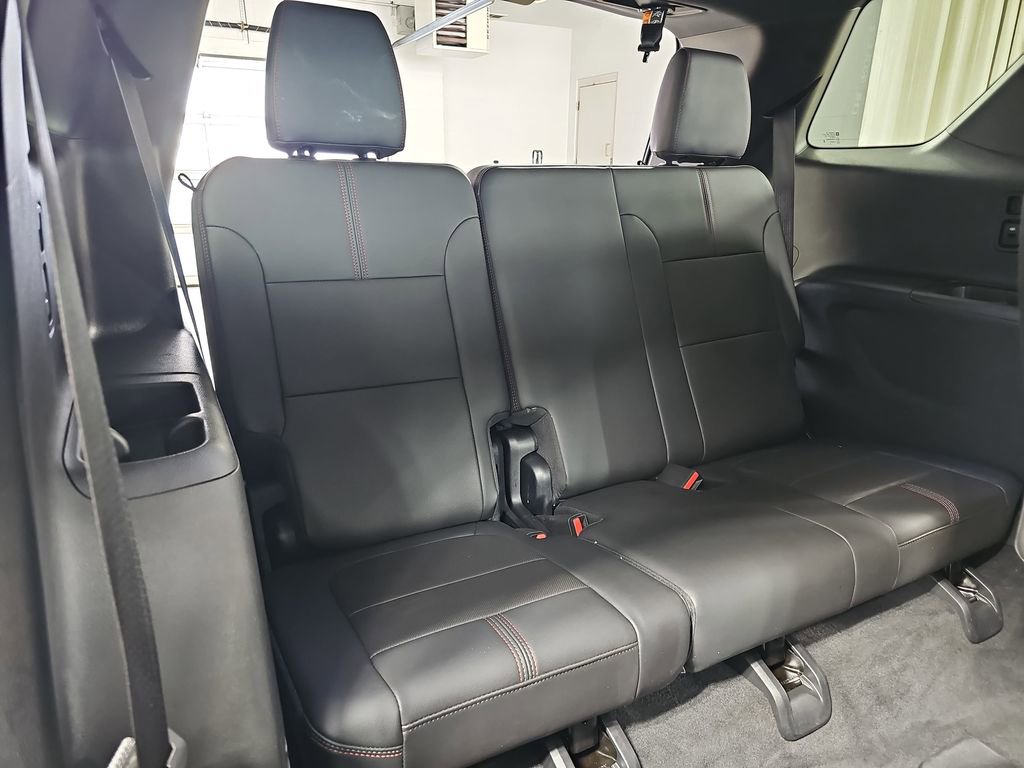Certified 2024 Chevrolet Traverse RS w/ LPO, Floor Liner Package image 15
