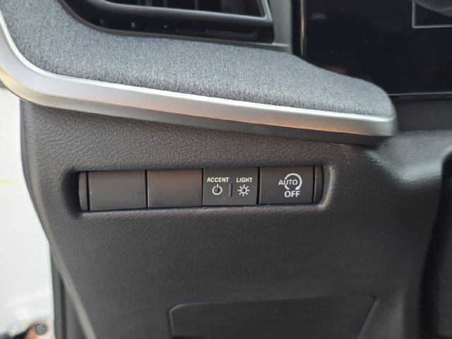 New 2026 Nissan Kicks SV w/ SV Premium Package FWD image 30