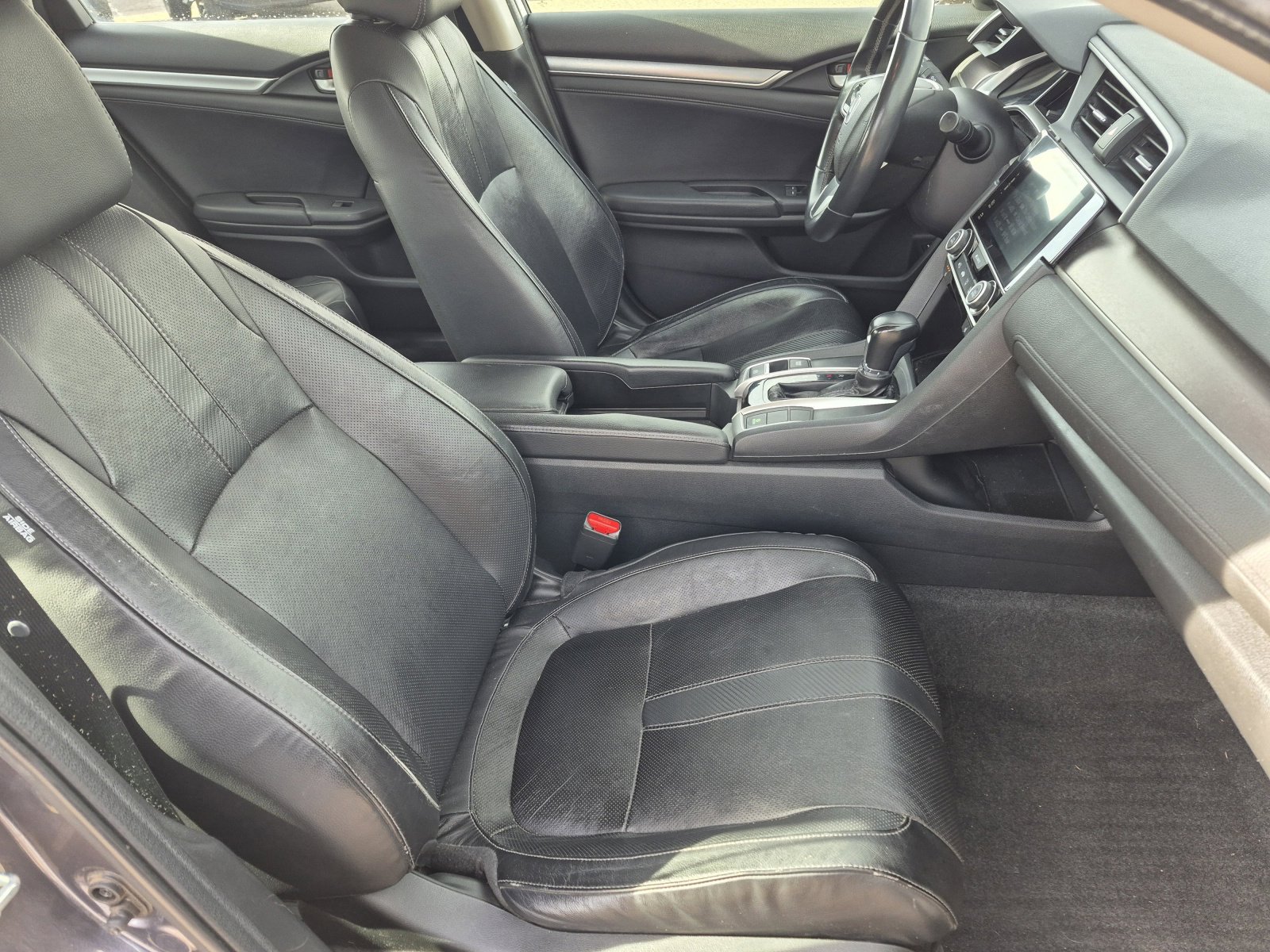 Used 2016 Honda Civic Touring image 24