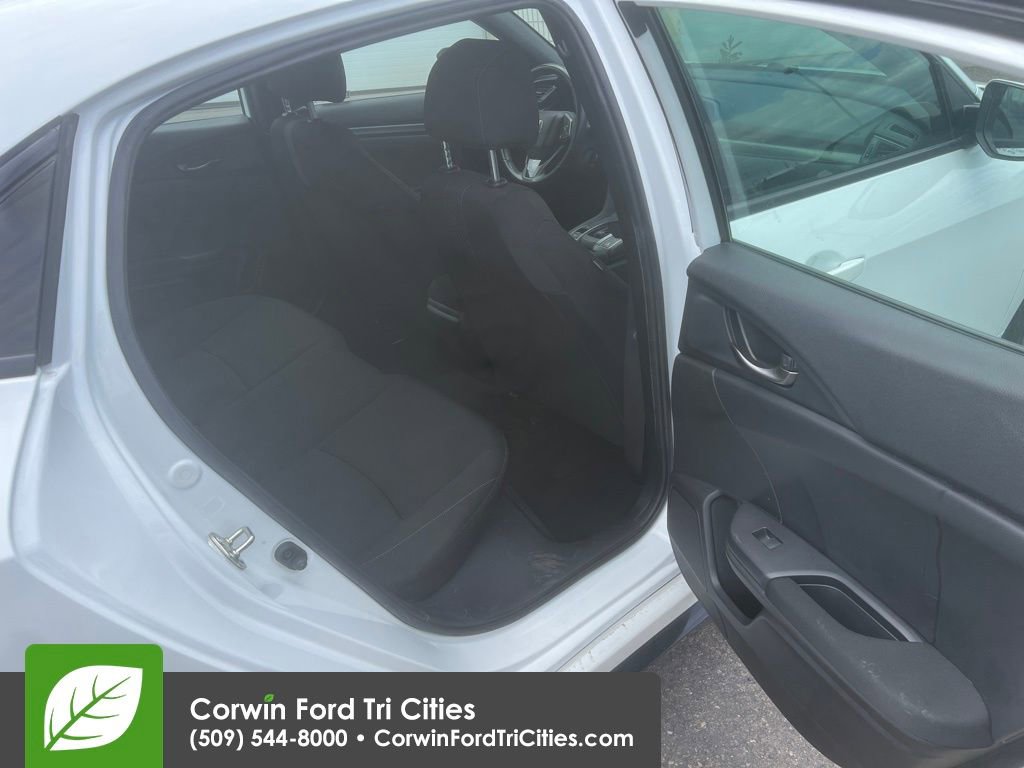Used 2019 Honda Civic Sport image 2