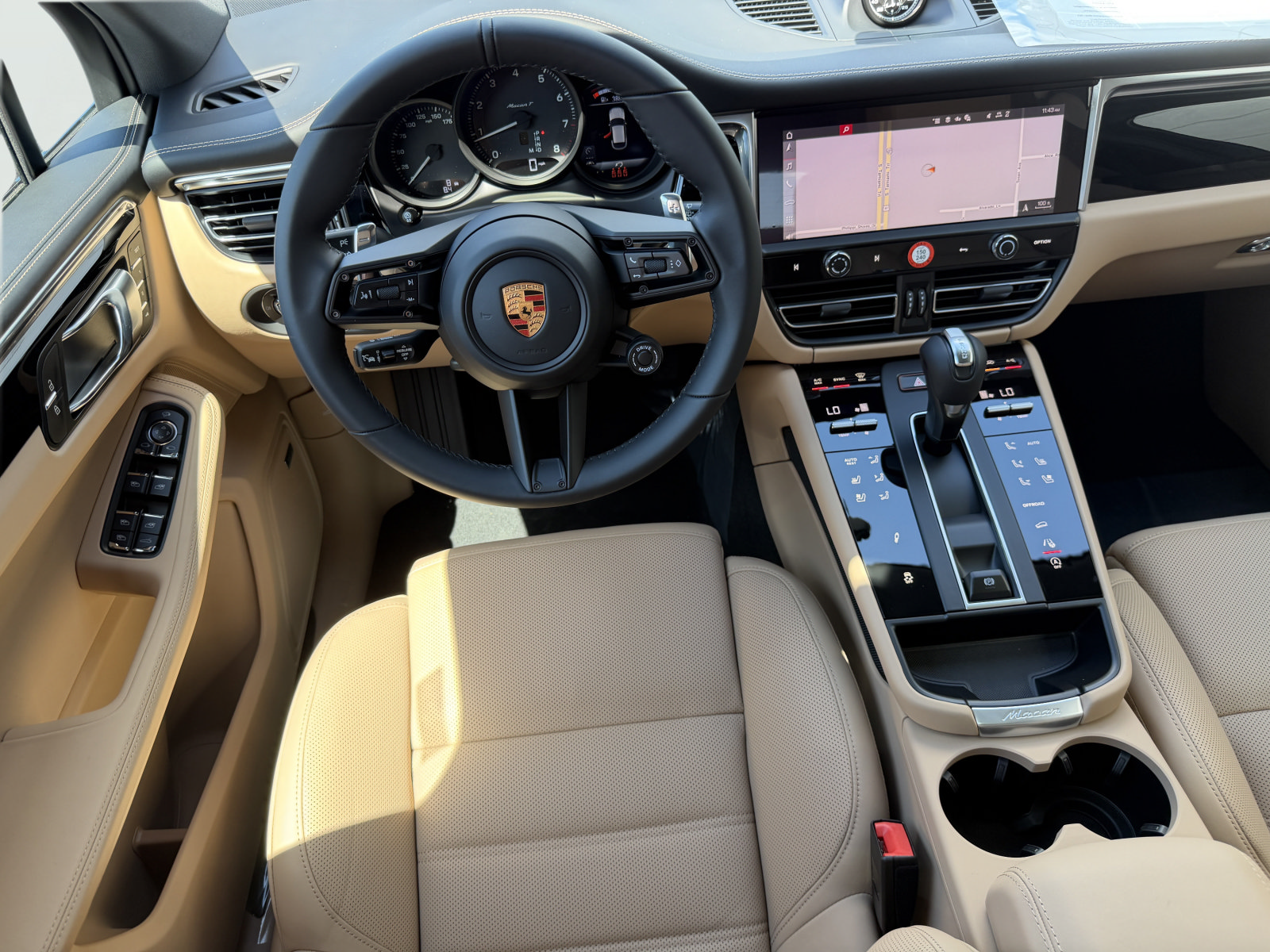 New 2026 Porsche Macan Turbo AWD/4WD image 16