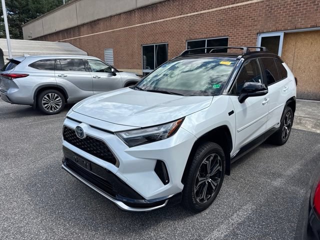 Used 2023 Toyota RAV4 XSE w/ Weather Package AWD/4WD image 19
