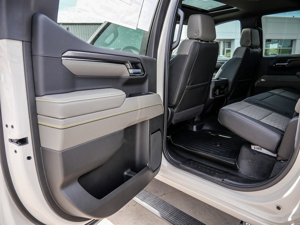 New 2026 Chevrolet Silverado 1500 ZR2 w/ Dark Appearance Package AWD/4WD image 59