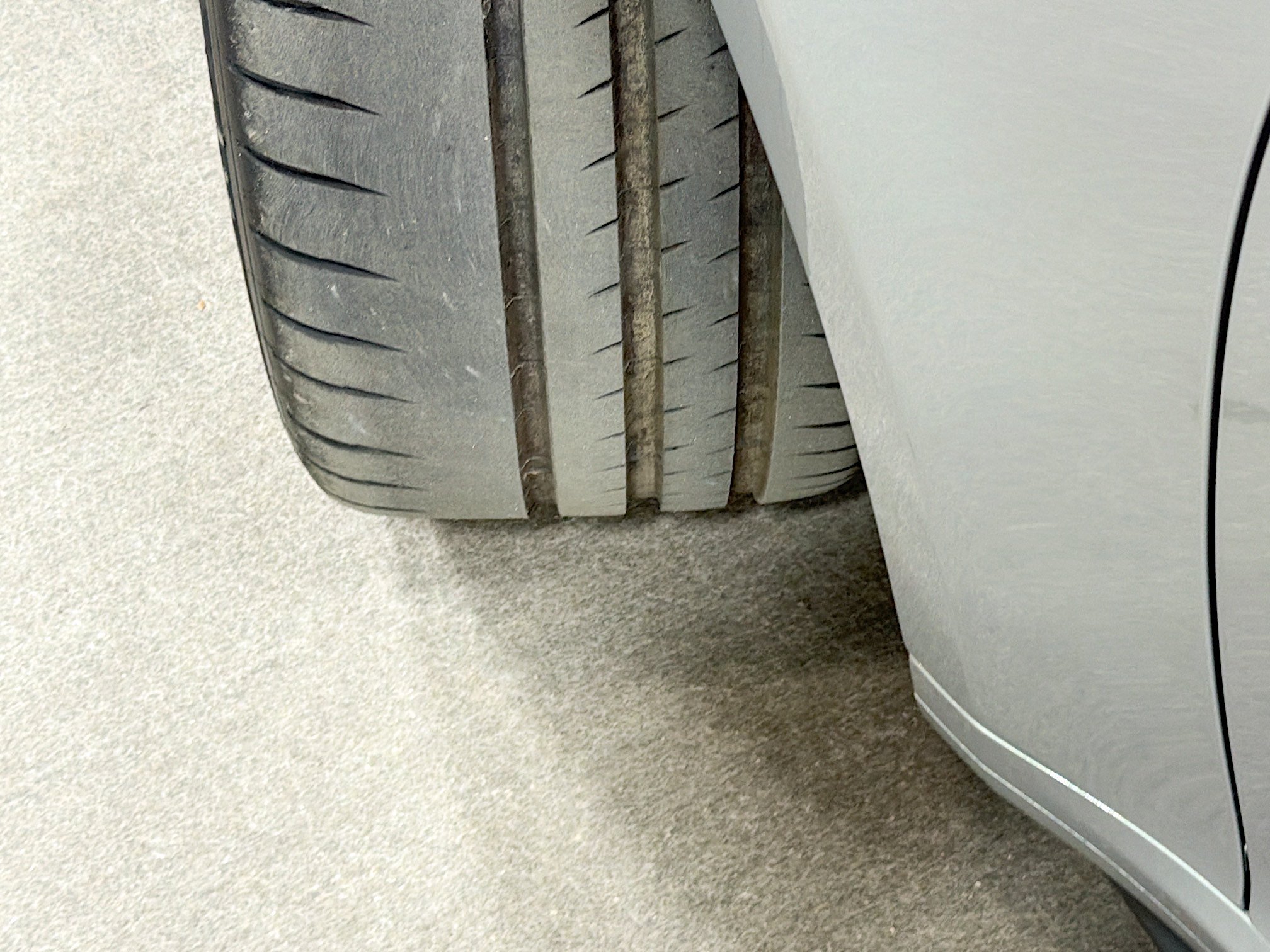 Certified 2026 Porsche 911 GT3 RWD image 40