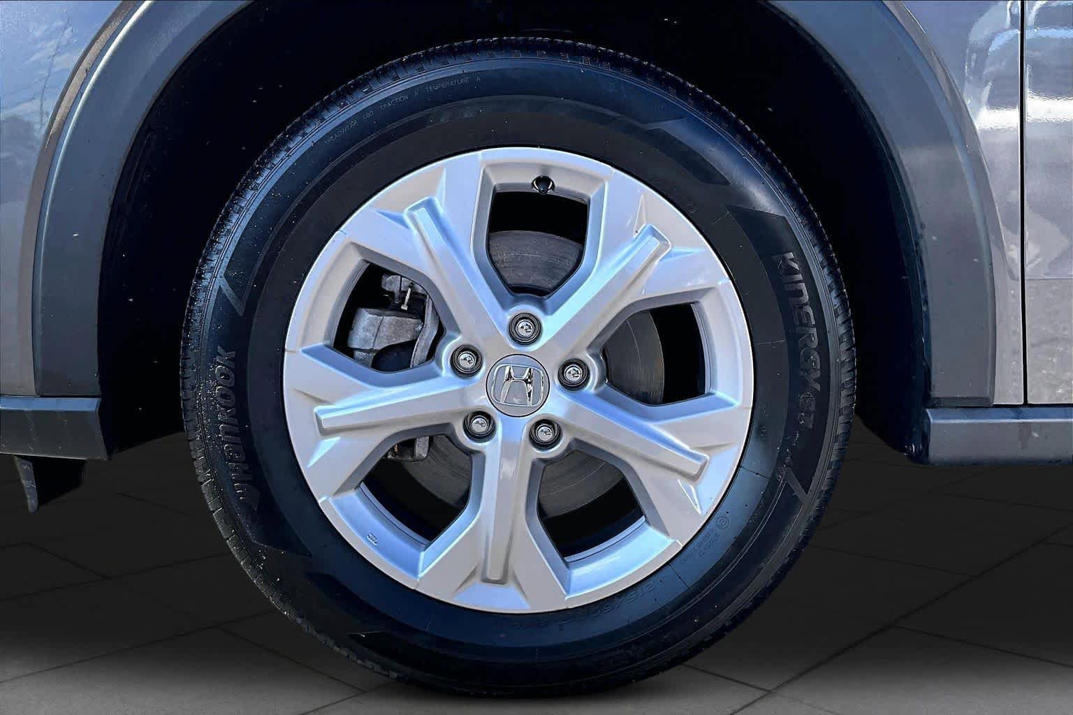 Used 2024 Honda HR-V LX image 10