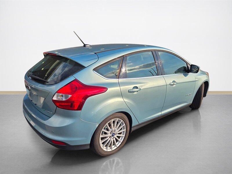 Used 2012 Ford Focus Electric Hatchback FWD image 4