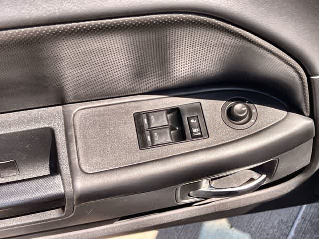Used 2013 Dodge Challenger SXT RWD image 30