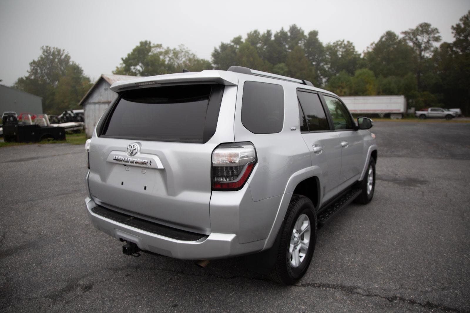 Used 2024 Toyota 4Runner SR5 Premium image 3